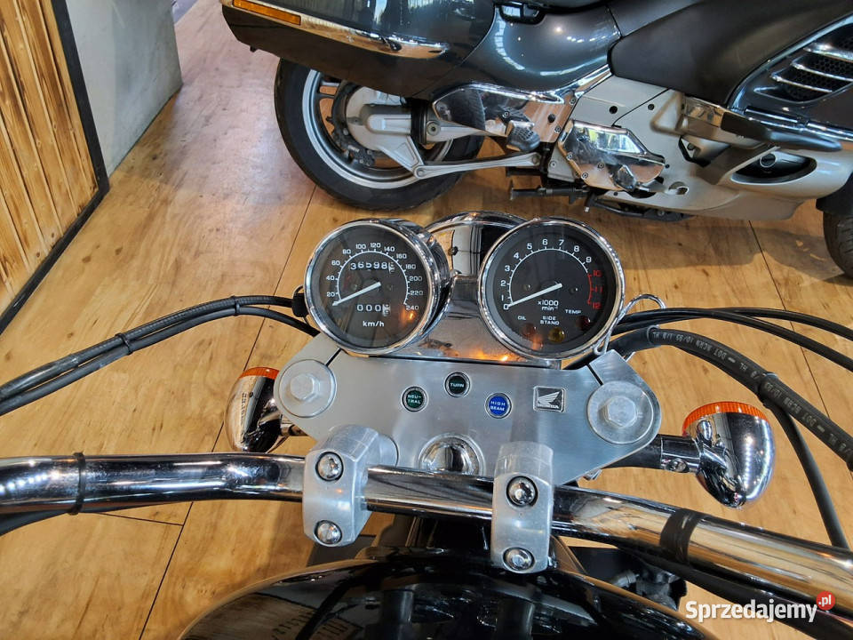 Honda VF HONDA VF750 C motocykl wygląda inaczej Stare Miasto