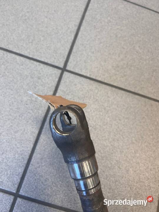 87523110 Case IH Wał CNH jarzmo półoś wielkopolskie Śrem