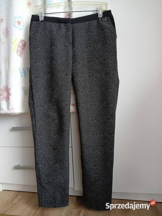 Eleganckie spodnie w cętki Inny materiał podkarpackie Łańcut sprzedam