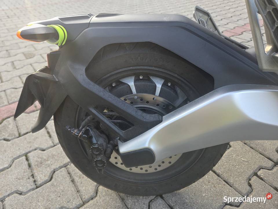 Skuter motocykl elektryczny MRF ESTREET 2500W automatyczna Łódź
