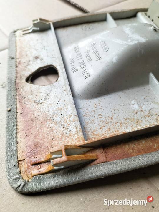 AUDI 80B4 443877829 LAMPKA WNĘTRZA OŚWIETLENIE Motoryzacja Kamień-Kolonia