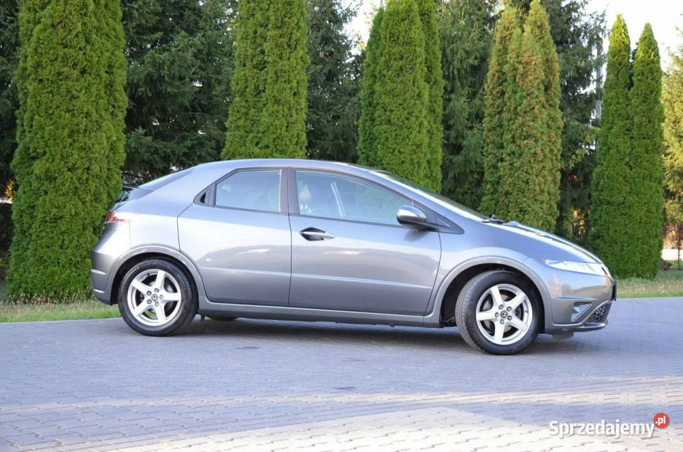 Honda Civic 14 iVTEC 100 Klima Serwis VII szary