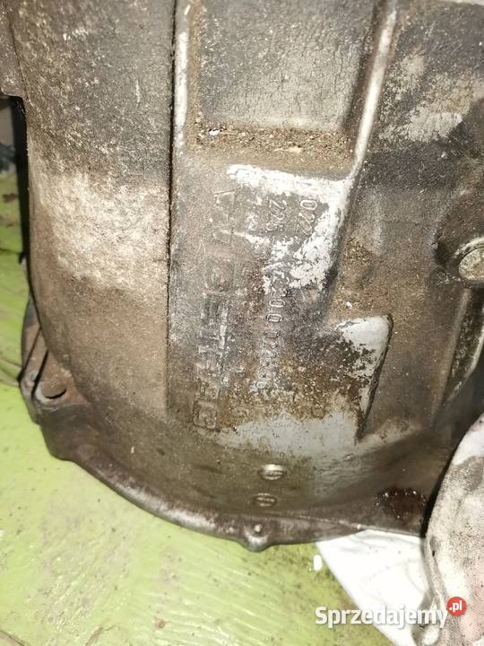 Skrzynia E36 320I osobowe Układ napędowy Głuchołazy sprzedam