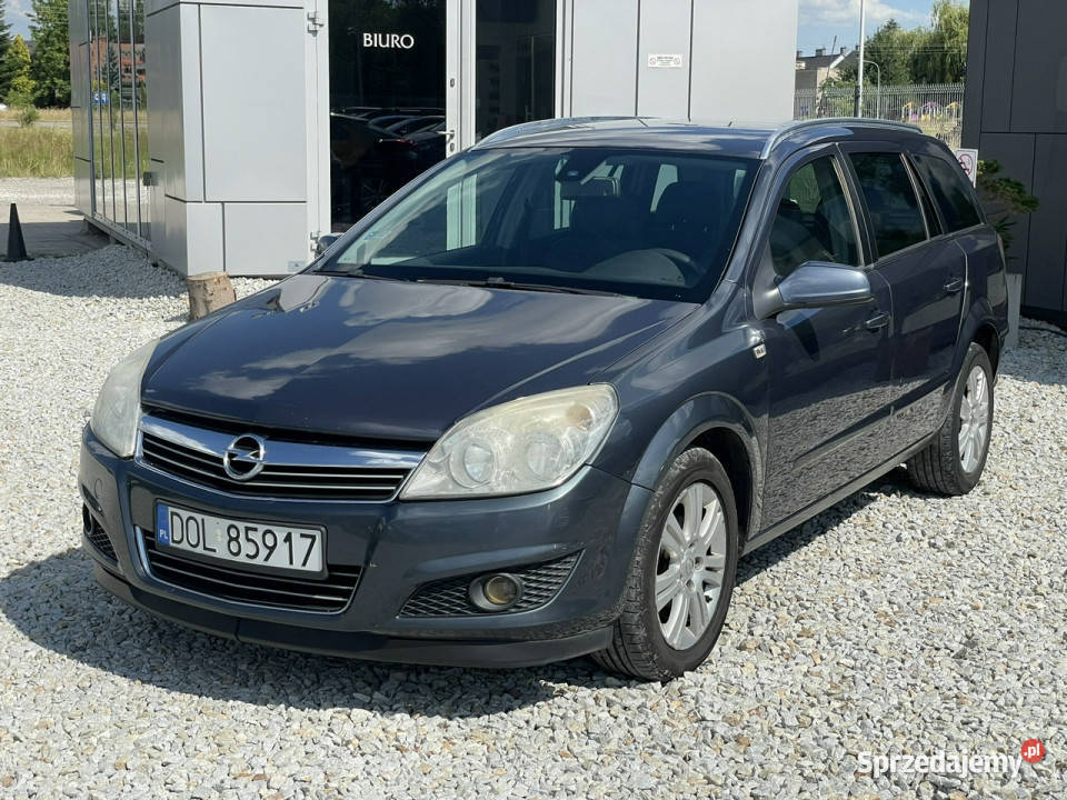 Opel Astra Opel Astra kombi 17 CDTI EcoTec 125