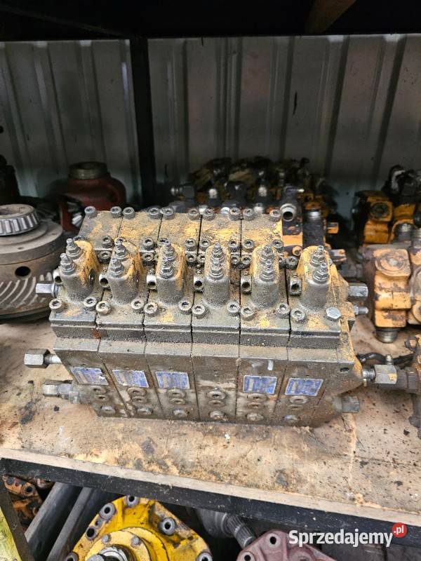 Rozdzielacz hydrauliczny Case Servopower 580 K Części maszyn i innych pojazdów Gdynia sprzedam