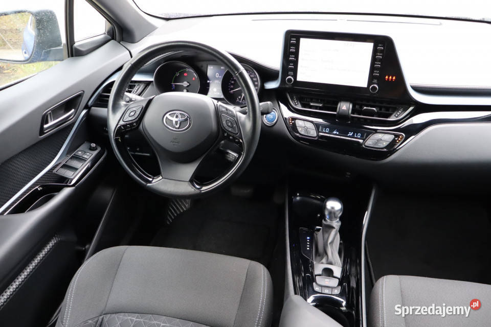 Toyota CHR 18 Hybrid sprzedam