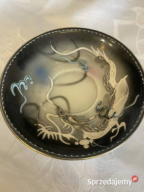 Porcelanowy zestaw kawowyherbaciany z motywem