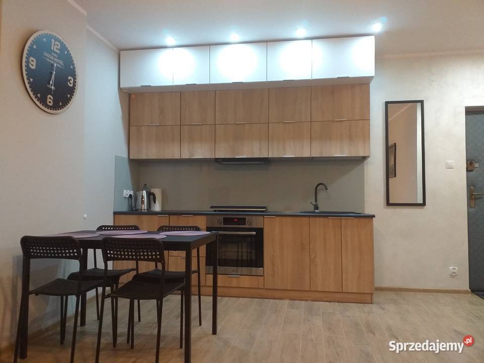 Kawalerka na sprzedaż Radomsko 34 m2 blok 6176zł/m2 łódzkie