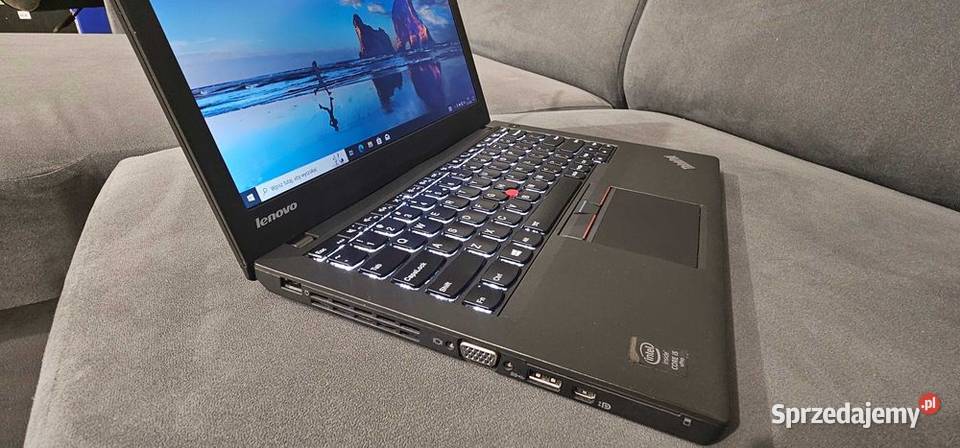 Lenovo Led HD HD5500 Win10pro 4GLTE Ram8 512SSD Liczba rdzeni 2 podkarpackie