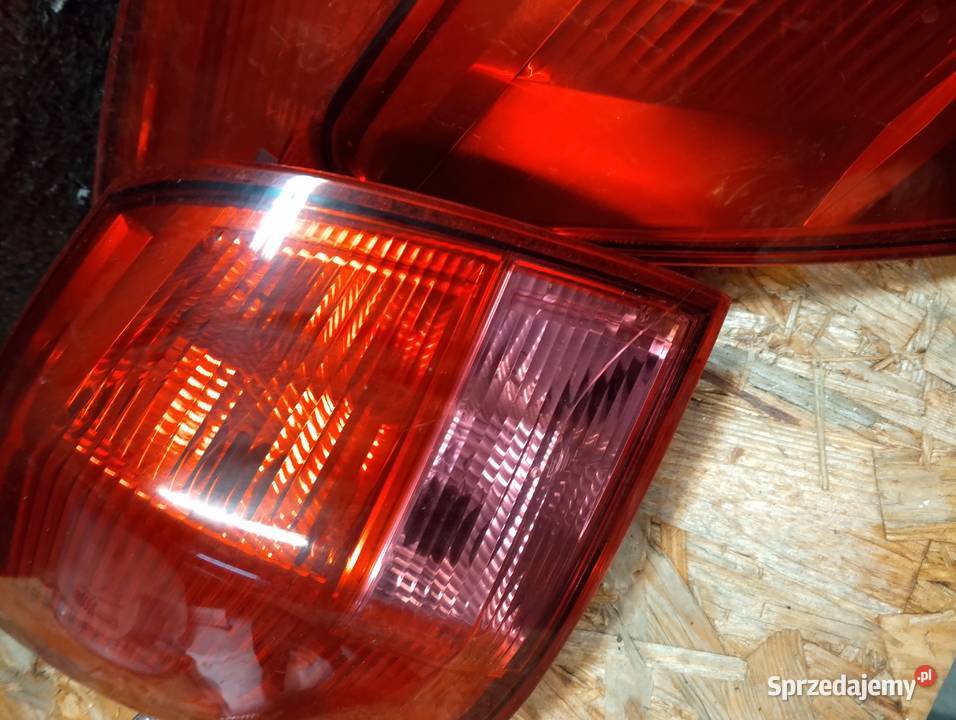 Angielskie lampy Nissan Qashqai I J10 osobowe lubelskie Sawin sprzedam
