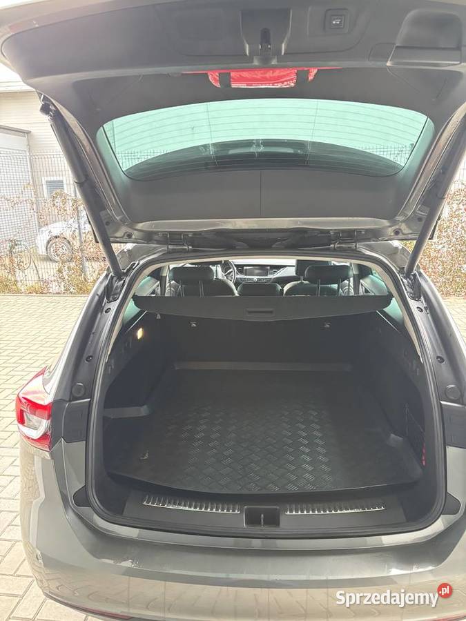 Opel Insignia B 20 sport tourer 170 1999cm3 Ostrów Wielkopolski sprzedam