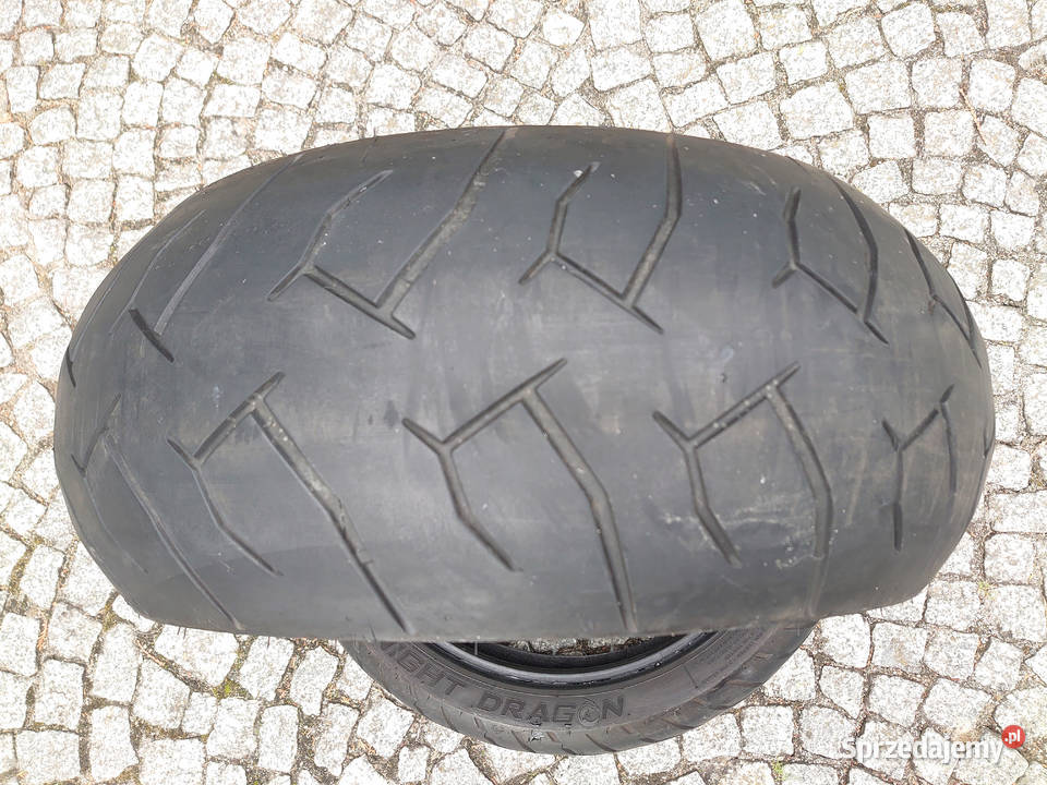 Opony Pirelli 24040 ZR18 2018r 13070 B18 2019r
