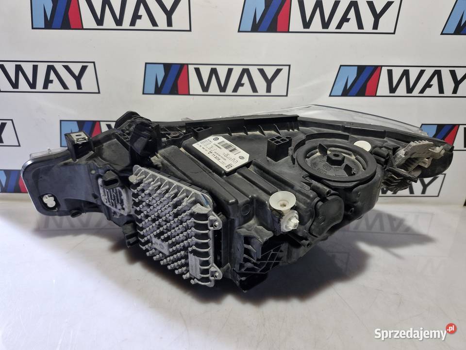 7498946 BMW F30 F31 LAMPA REFLEKTOR PRZEDNIA