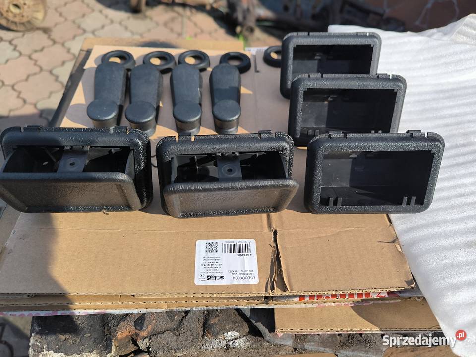 Polonez Caro FSO Fiat 125p korbki obudowa nowe Stalowa Wola