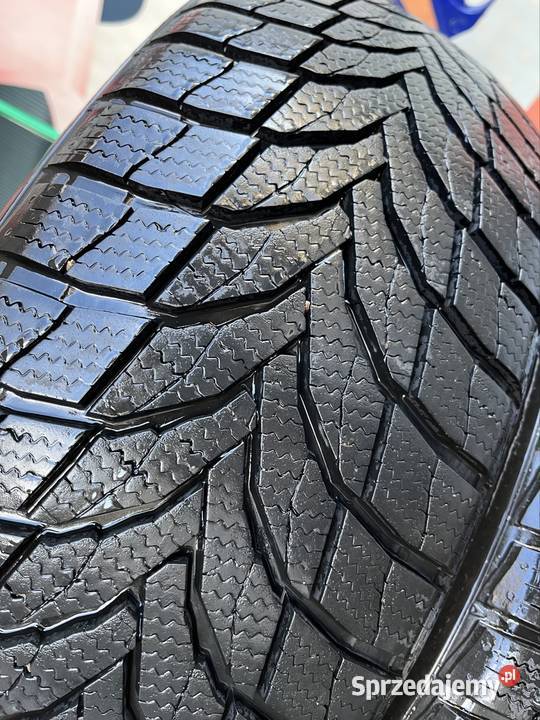 Opony zimowe Nexen Winguard Sport 2 215x60x17 Gliwice sprzedam
