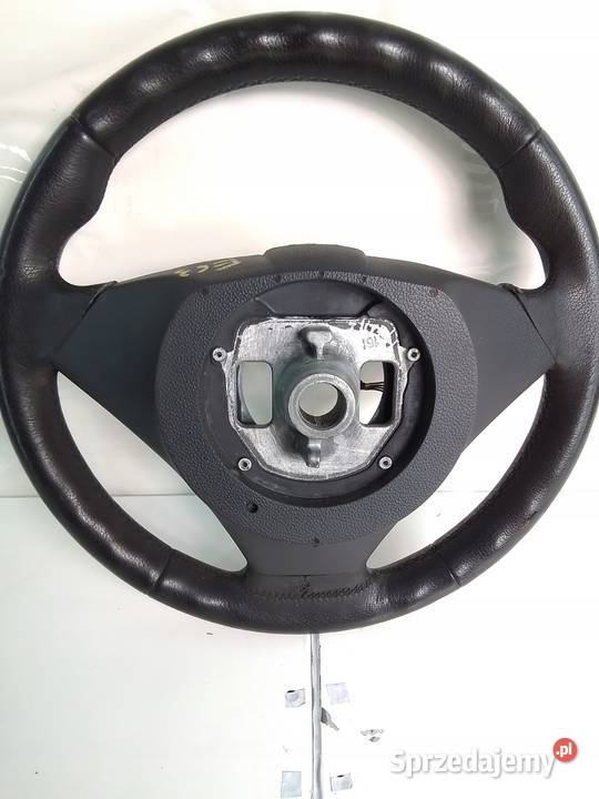 M674 KIEROWNICA SKÓRA MULTI M PAKIET PESTKA BMW Opole Lubelskie