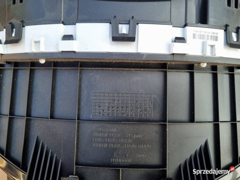 LICZNIK ZEGARY HYUNDAI i40 LIFT 940233Z640 17