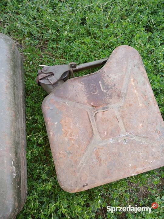 Sprzedam tanio kanistry