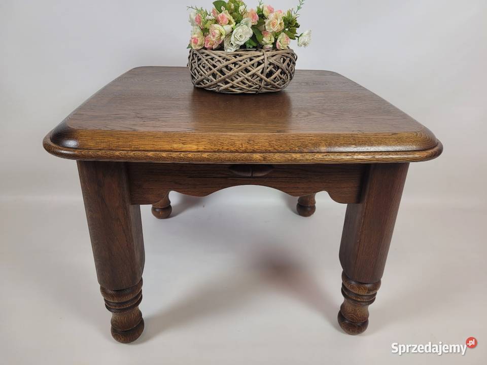 Dębowy stolik kawowy