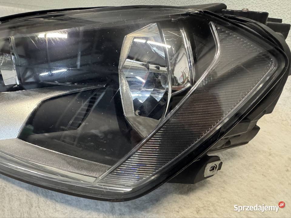 Lampa lewy przód VW Golf VII 1216 zwykła Lampy przednie
