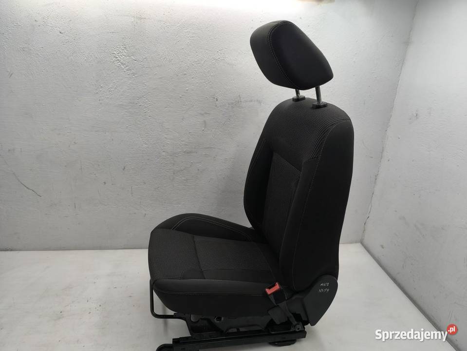 FOTEL PASAŻERA PRAWY PRZÓD GRZANY 5D FORD FIESTA