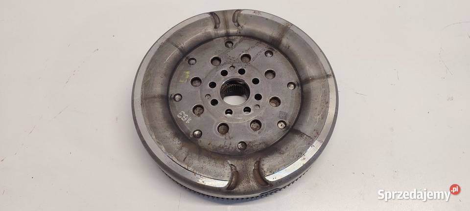 VW TIGUAN II KOŁO DWUMASOWE 20 TDI 04L105266H osobowe