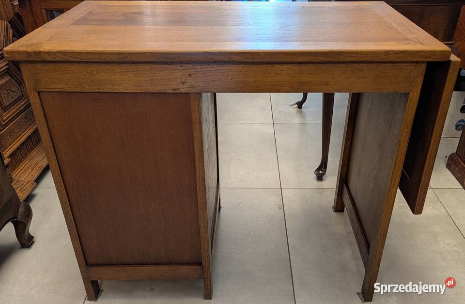 Piękne dębowe nieduże biurko z rozkładanym
