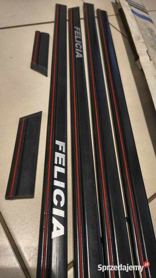 Listwy boczne skoda Felicia podkarpackie