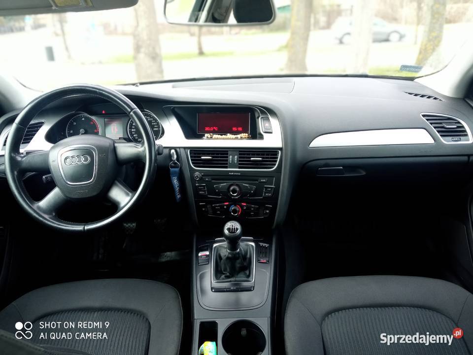 Audi A4 B8 Sedan 20 TDI CR 2010 r