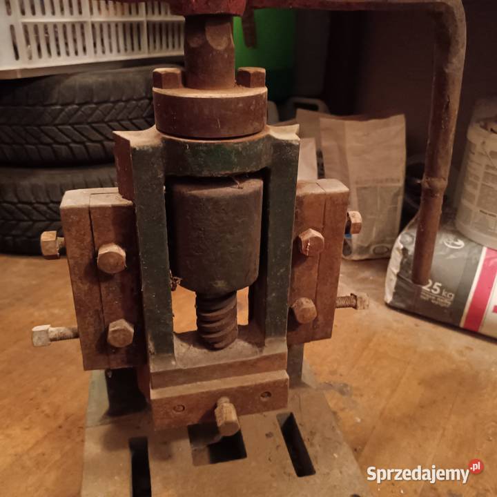 Prasa balansowa śrubowa 2t 3t PRL stara antyk Szamotuły