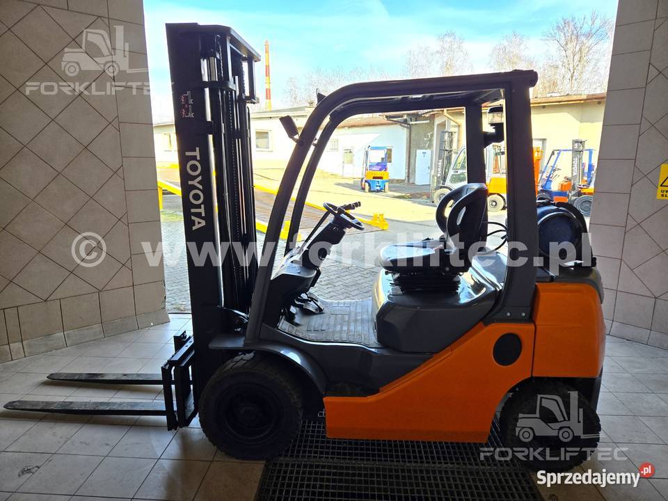 Wózek Widłowy TOYOTA 8FGF20 3700 mm TOYOTA 8FG20 Lędziny