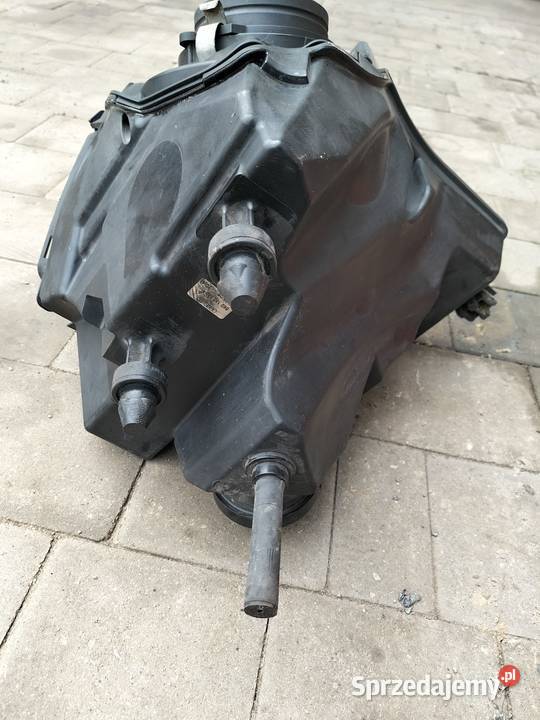 Obudowa filtra powietrza AUDI A4 B8 8K0133835T Pozostałe Kończyce Małe