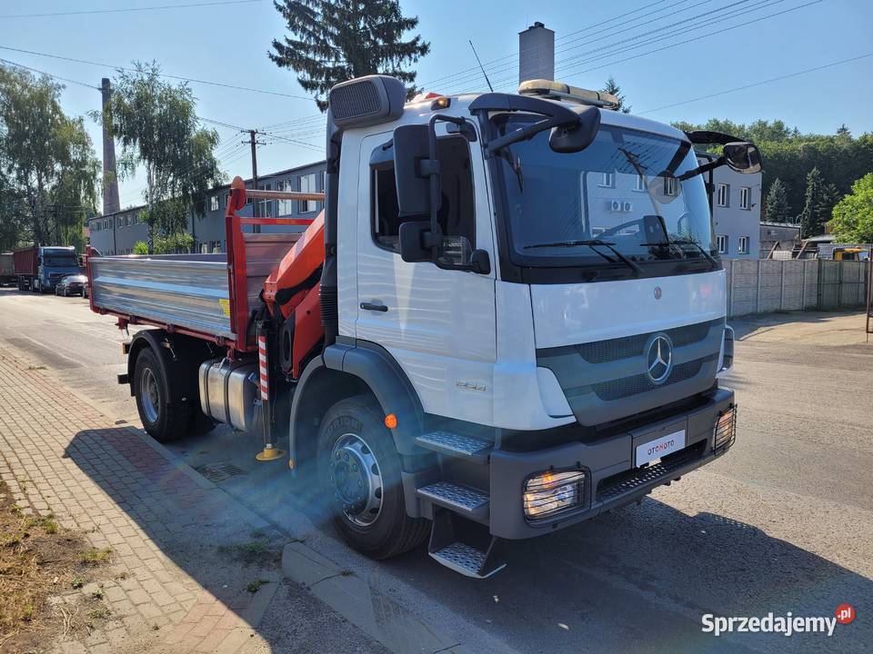 Mercedes Axor 1824 HDS Palfinger 3 Wysuwy biały Łańcut