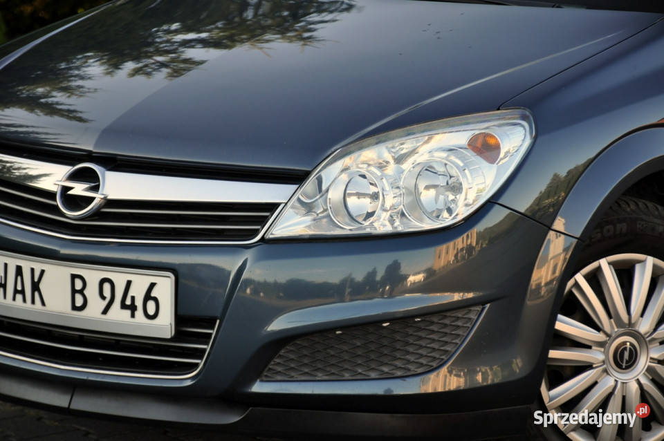 Opel Astra 16i115LiftKlimatronikI elektryczne lusterka
