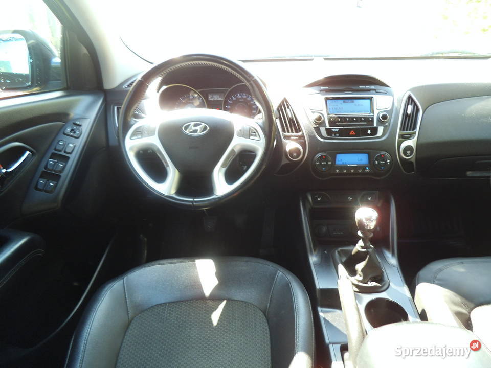 Hyundai ix35 20crdi 4x4 bezwypadkowy stan b
