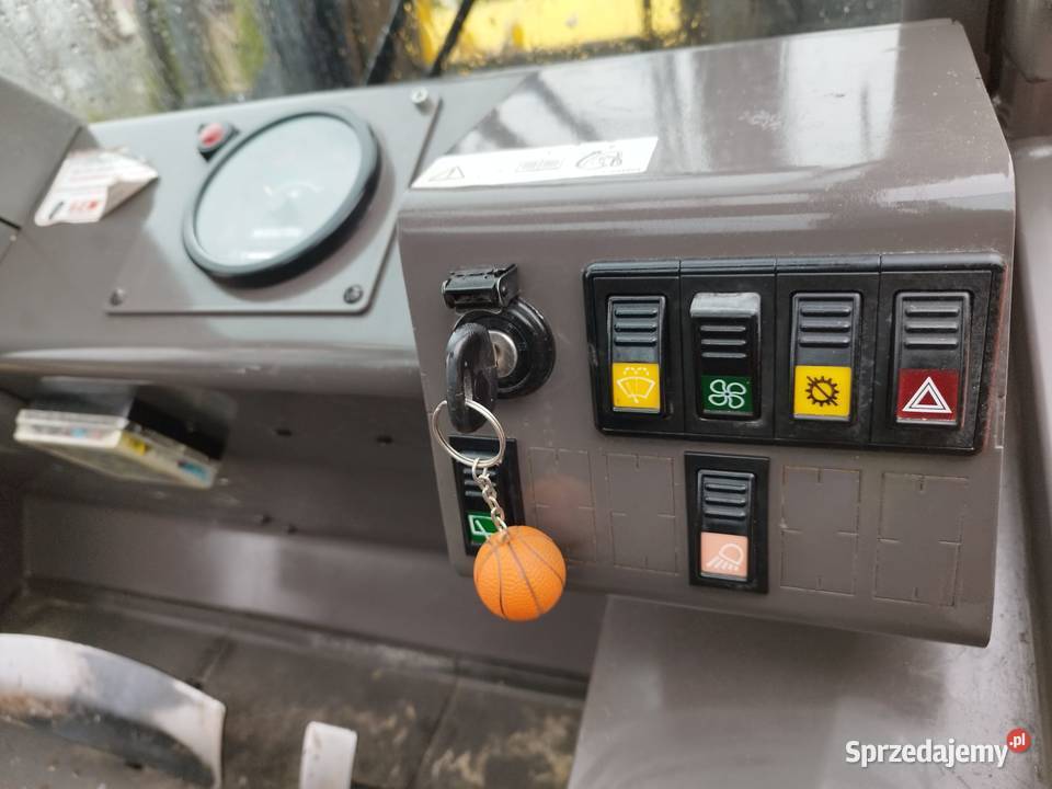 WÓZEK WIDŁOWY TERENOWY MANITOU M 302 Ryglice