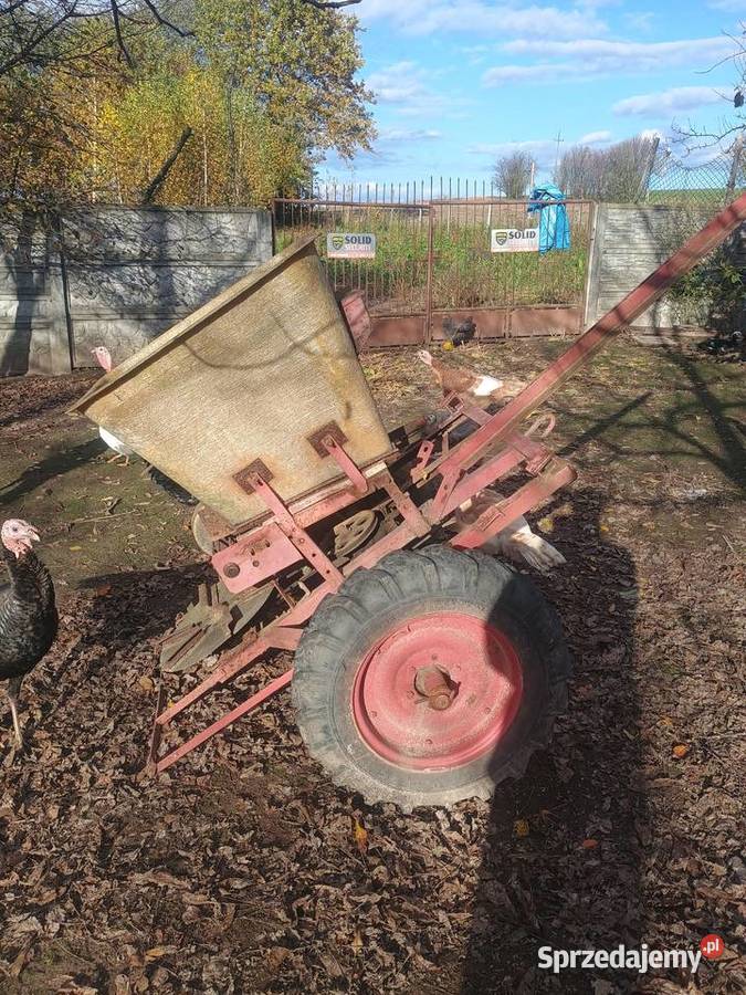 Rozsiewacz Nawozu KOS Kraśnik sprzedam