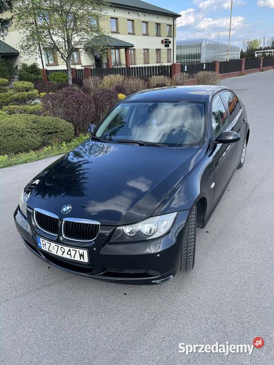 BMW E90 320D nieuszkodzony Tuszyma