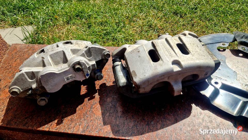 Mustang VI Zacisk hamulcowy tarcza osłona Łódź
