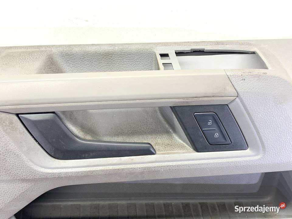 BOCZEK DRZWI LEWY PRZÓD VW CRAFTER II Hatchback Tapicerki samochodowe
