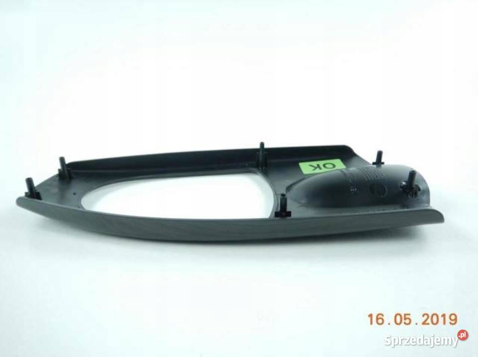 RAMKA TUNELU ŚRODKOWEGO FORD FOCUS 9805