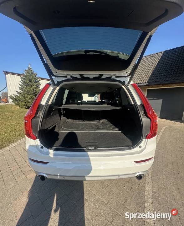 Volvo XC 90 D5 AWD Momentum