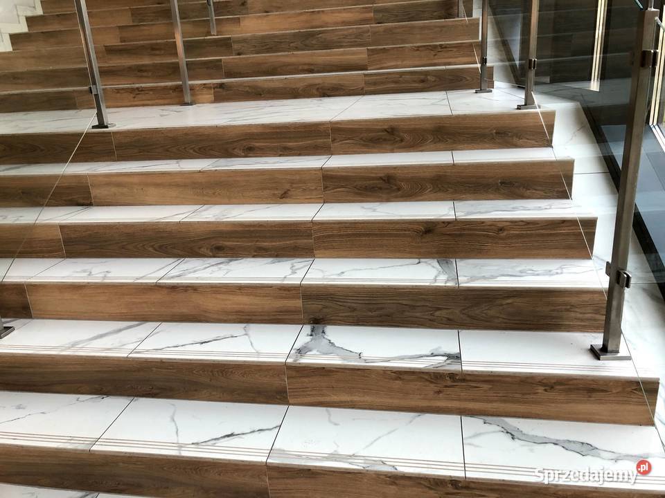 Płytki na schody BIAŁY MARMUR 120x30 CARRARA Podłogi i schody Łask sprzedam