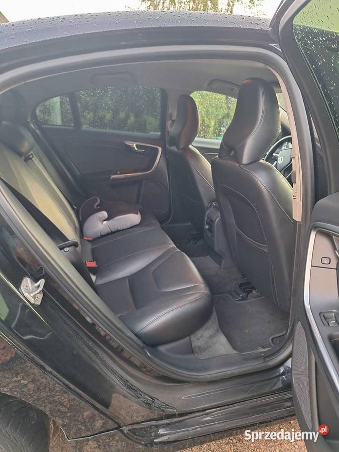 Volvo S60 D2 16 diesel 115 PSA HDi nieuszkodzony Volvo Góra Kalwaria