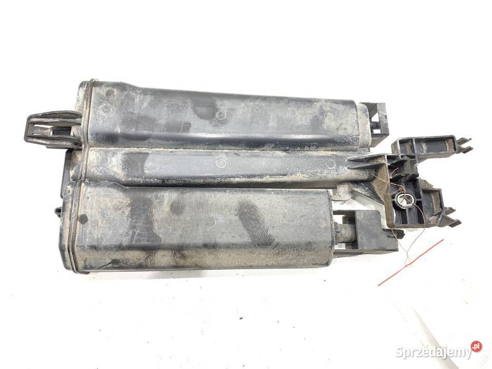 FILTR WĘGLOWY VW GOLF VII 5Q0201801 14 122 Filtry