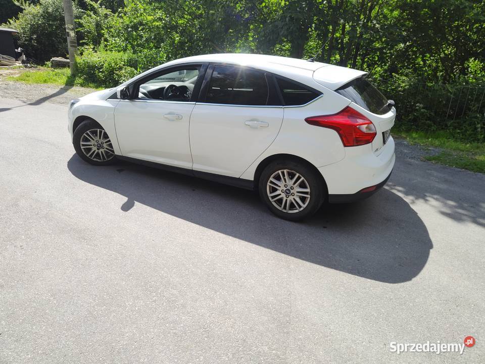 Sprzedam Ford Focus mk 3 10 benzyna 125 2023 małopolskie Piwniczna-Zdrój