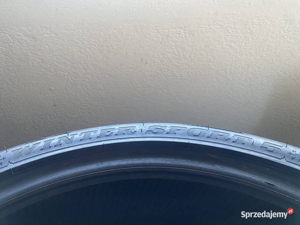 2x opony zimowe Dunlop winter sport 5 27535R19 Samochodowe Łaziska sprzedam
