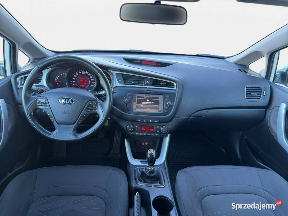 Kia Ceed SW 16GDI 135 M6 2018 r salon Myślenice sprzedam