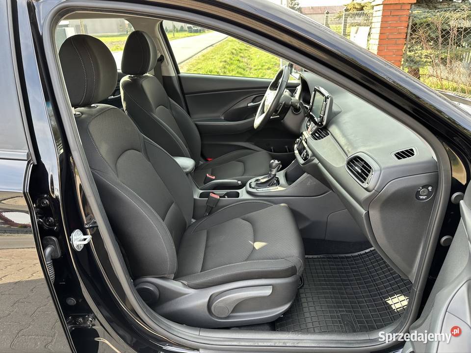 Hyundai i30 16 Crdi kamera Led Wieluń sprzedam