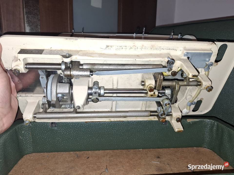 Maszyna do szycia Predom Łucznik 466 Brak Sochaczew